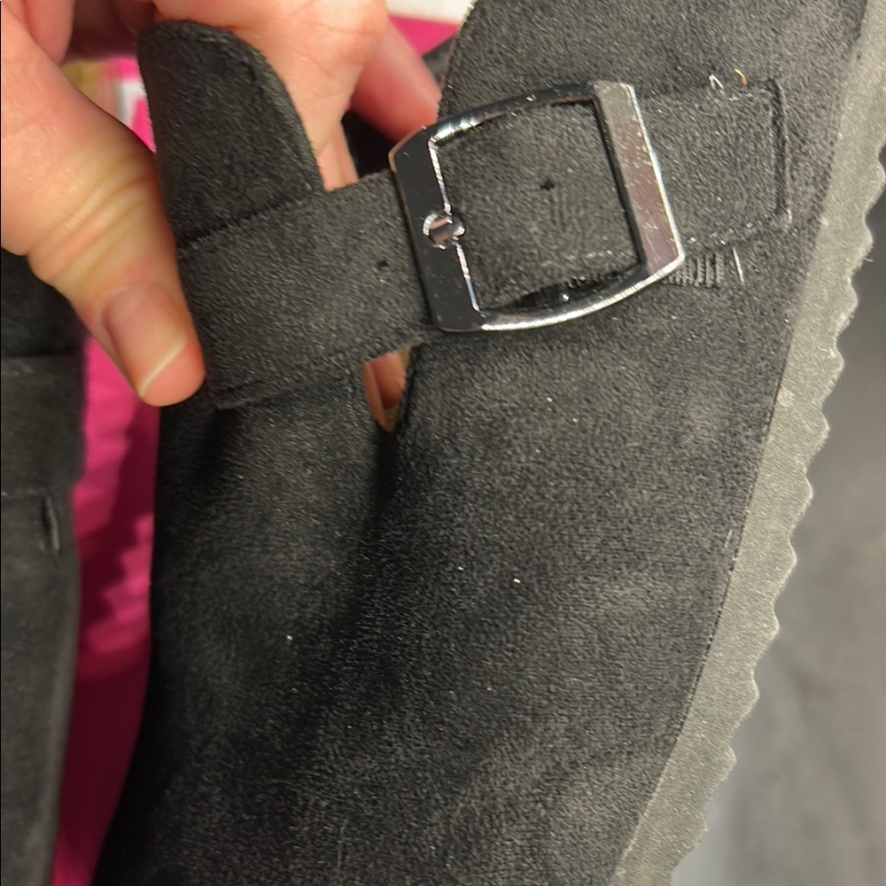 Women’s  Black Clogs - Picture 6 of 6